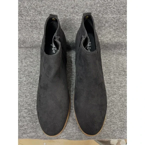 Style & Co Women's Sz 9.5Black Faux Suede Ankle Booties Boots Block Heel - Picture 2 of 13